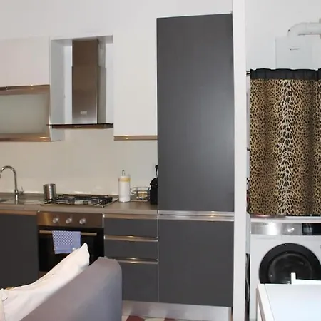 Ampola “flamingo” Apartment *